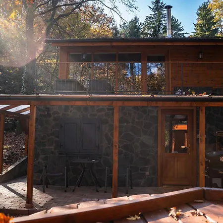 Apartament Toelgyudvar Vendeghaz