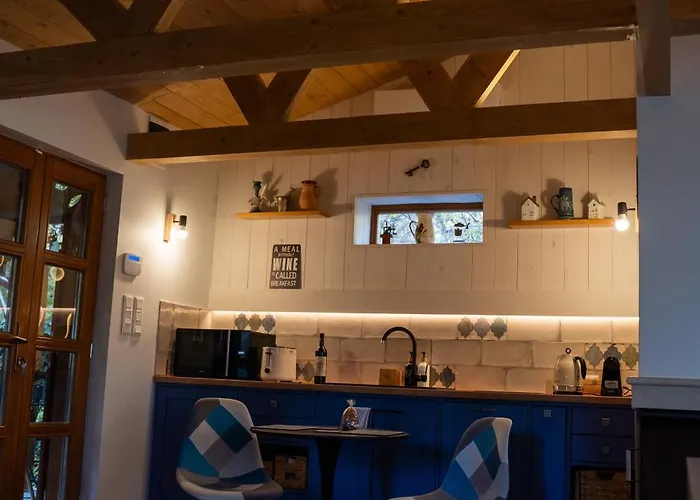 Toelgyudvar Vendeghaz Apartament