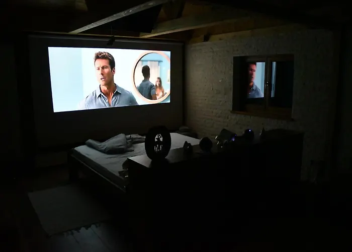 Toelgyudvar Vendeghaz *