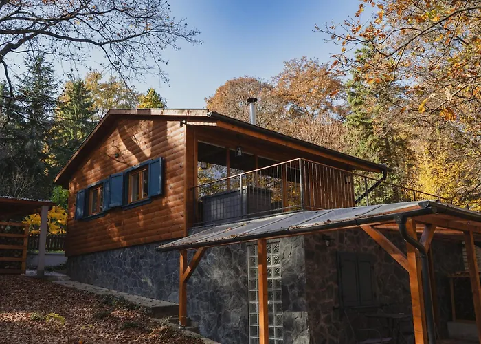 Toelgyudvar Vendeghaz Apartament *